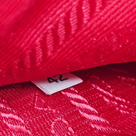 Prada  Pink Saffiano Crossbody Bag - Picture 4 of 16